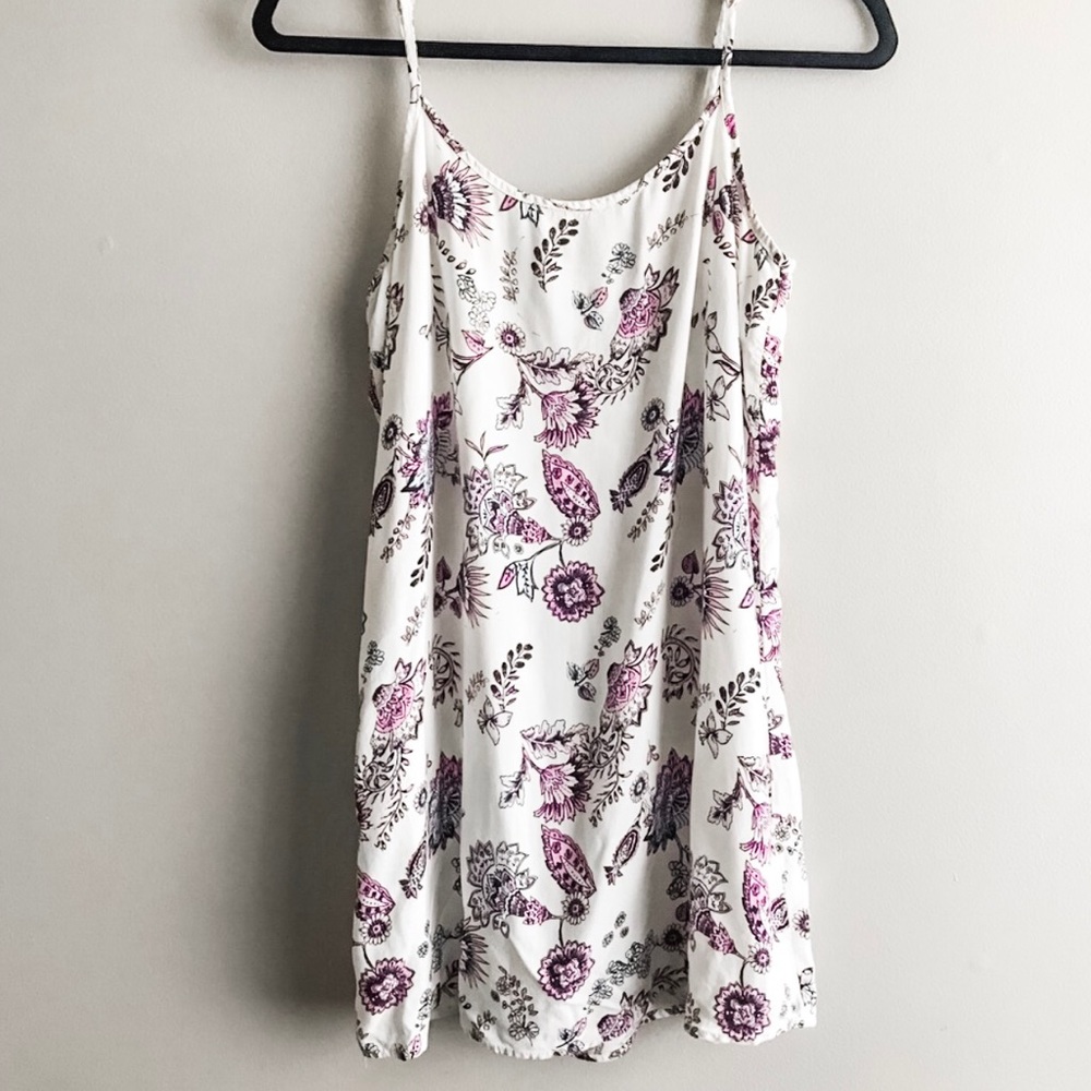 SOLD ❌  
 Cotton On Floral Tank Top
